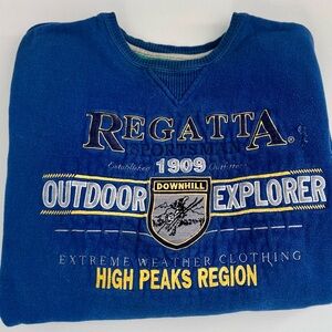 Vintage Regatta Men's Blue Crewneck Sweater